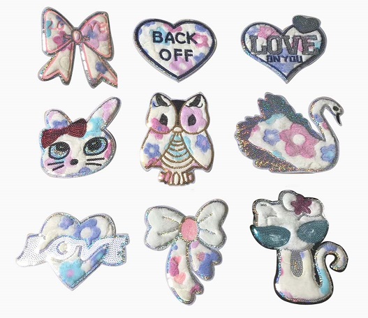 Patch peloso con paillettes